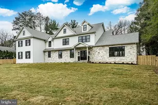 1427 Sugartown Rd, Berwyn, PA 19312 - Photo 2