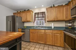 144 Brandywine Dr, Coatesville, PA 19320 - Photo 14