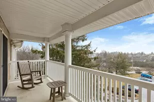 332 Paoli Pointe Dr, Paoli, PA 19301 - Photo 2