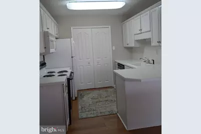 332 Paoli Pointe Drive #332, Paoli, PA 19301 - Photo 6