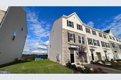 839 Pecan Road, Spring City, PA 19475 - Photo 1