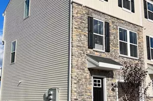 839 Pecan Rd, Spring City, PA 19475 - Photo 2