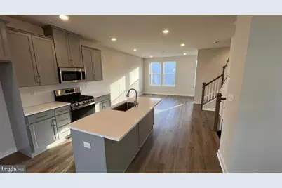 839 Pecan Road, Spring City, PA 19475 - Photo 4