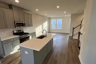 839 Pecan Rd, Spring City, PA 19475 - Photo 4