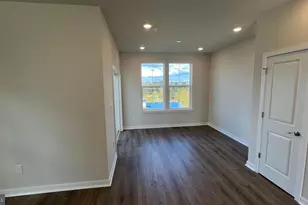 839 Pecan Rd, Spring City, PA 19475 - Photo 8