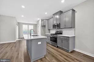 839 Pecan Rd, Spring City, PA 19475 - Photo 8