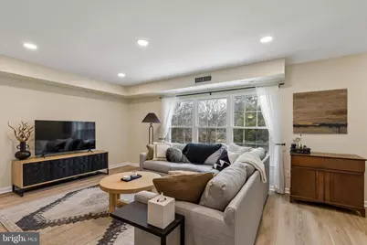 437 Old Forge Crossing #437, Devon, PA 19333 - Photo 4