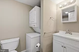 2402 Pond View Dr, West Chester, PA 19382 - Photo 16