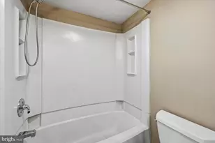 2402 Pond View Dr, West Chester, PA 19382 - Photo 14