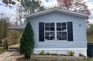 20 Maplewood Dr, Coatesville, PA 19320 - Photo 2