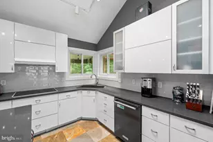 41 Lyons Run Rd, Glenmoore, PA 19343 - Photo 14