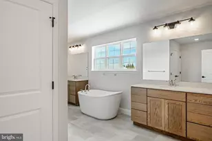 104 Ferry Ln, Phoenixville, PA 19460 - Photo 30