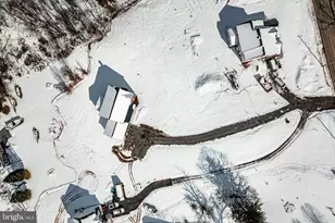 104 Ferry Ln, Phoenixville, PA 19460 - Photo 2