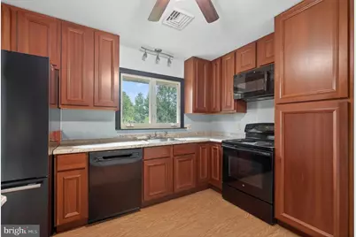 1234 S Hanover Street, Pottstown, PA 19465 - Photo 6