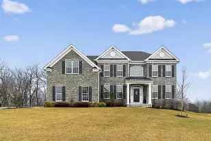 218 Cast Iron Wy, Phoenixville, PA 19460 - Photo 2