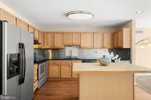 1002 Wharton Ct, Newtown Square, PA 19073 - Photo 6