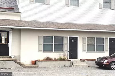 121 S 3rd Street #3, Oxford, PA 19363 - Photo 1