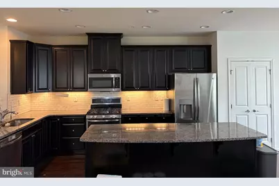 225 Quarry Point Road, Malvern, PA 19355 - Photo 4