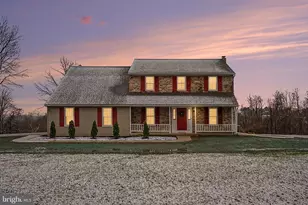 111 Freedom Valley Cir, Coatesville, PA 19320 - Photo 2