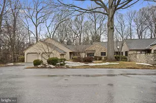 621 Glenwood Ln, West Chester, PA 19380 - Photo 1