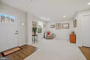 419 Paperbark Sq, Downingtown, PA 19335 - Photo 8