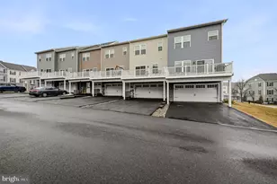 419 Paperbark Sq, Downingtown, PA 19335 - Photo 36