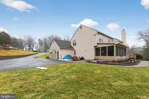 1533 Glenmont Ln, West Chester, PA 19380 - Photo 2