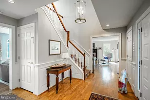 1677 Waterglen Dr, West Chester, PA 19382 - Photo 10