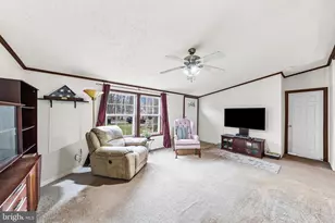 212 High Point Ln, Coatesville, PA 19320 - Photo 4