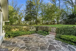 1 Oak Tree Ln, Malvern, PA 19355 - Photo 4
