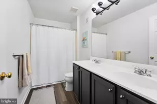 4 McKean Cir, West Grove, PA 19390 - Photo 32