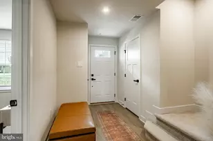 404 Pitch Pine Wy, Exton, PA 19341 - Photo 8