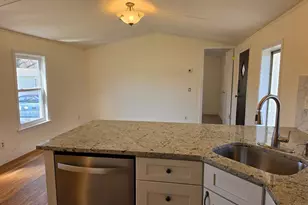 864 Aspen Ave, Spring City, PA 19475 - Photo 10