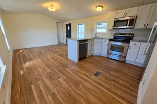 864 Aspen Ave, Spring City, PA 19475 - Photo 6