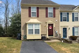 199 Maple Ave, Coatesville, PA 19320 - Photo 2