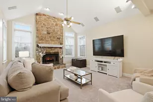 22 Springlea Ln, Chester Springs, PA 19425 - Photo 8