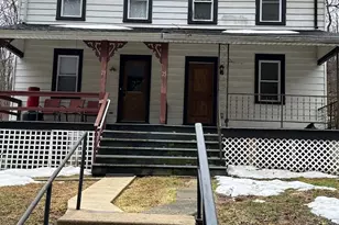 25 Woodland Ave, Coatesville, PA 19320 - Photo 2