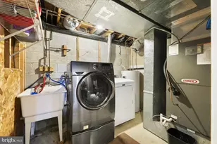 1354 Ridgeview Cir, Downingtown, PA 19335 - Photo 38