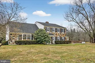 1416 Ponds Edge Rd, West Chester, PA 19382 - Photo 4