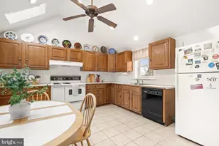 108 Viola Rd, Phoenixville, PA 19460 - Photo 16