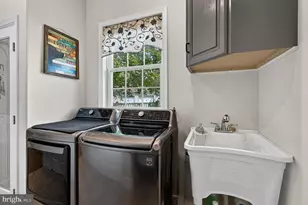 3054 Manor Rd, Coatesville, PA 19320 - Photo 18