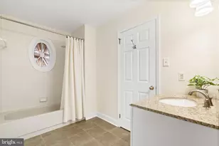 69 Main St, Chesterbrook, PA 19087 - Photo 16