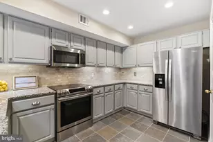 69 Main St, Chesterbrook, PA 19087 - Photo 26