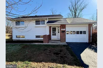 435 Chesterfield Drive, Downingtown, PA 19335 - Photo 2