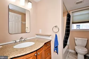 23 Walnut St, Phoenixville, PA 19460 - Photo 30