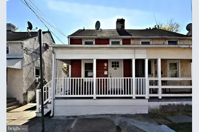 23 Walnut Street, Phoenixville, PA 19460 - Photo 2