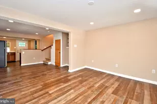 23 Walnut St, Phoenixville, PA 19460 - Photo 8