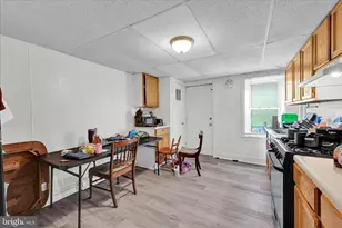 567 S 1st Ave, Coatesville, PA 19320 - Photo 4