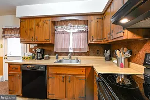 589 Neiman Rd, Pottstown, PA 19465 - Photo 6