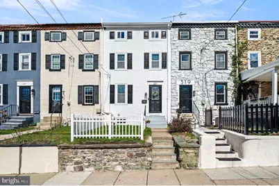 321 W Chestnut Street, West Chester, PA 19380 - Photo 2